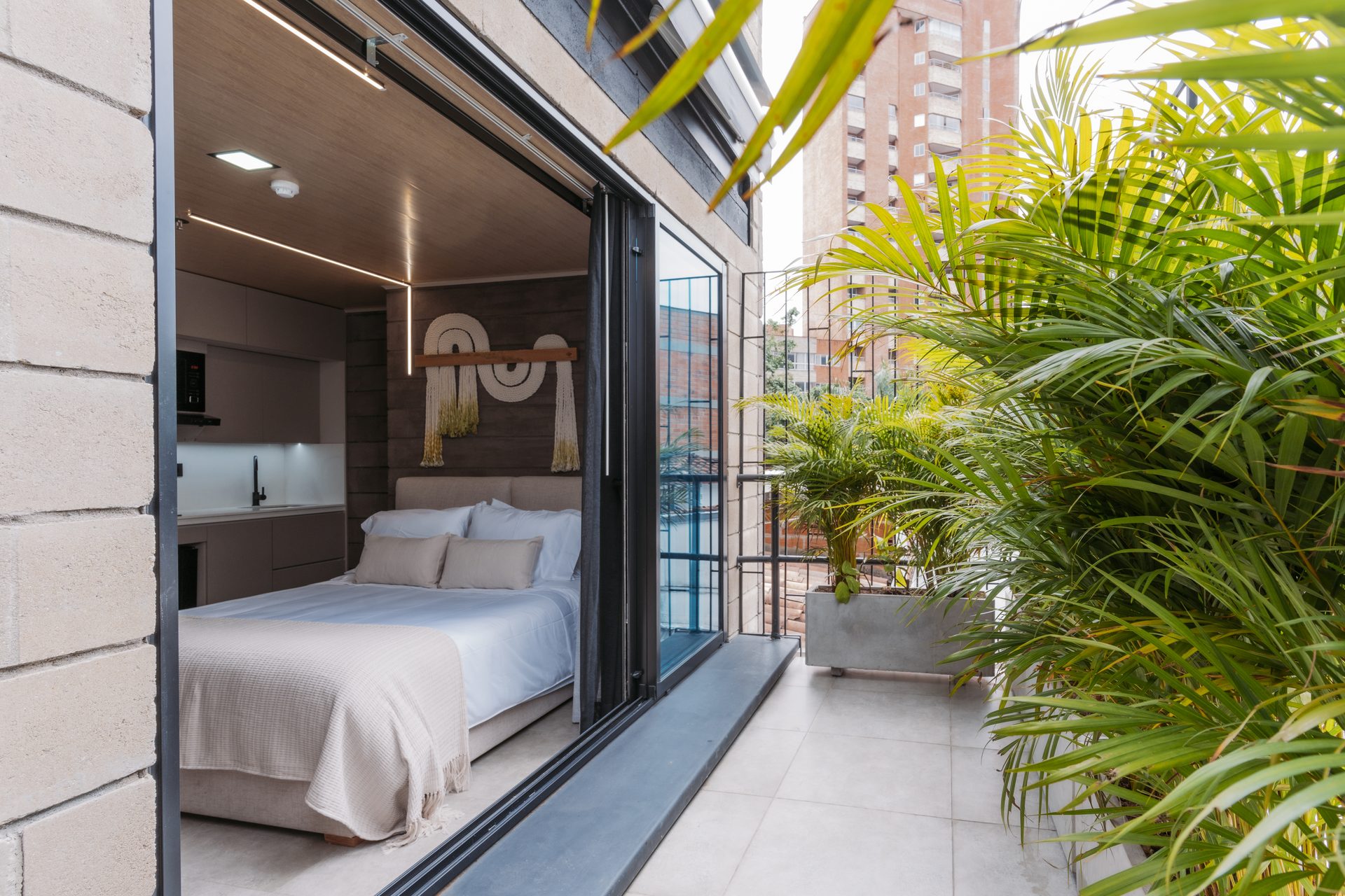 Terraza jardín exterior habitación 305