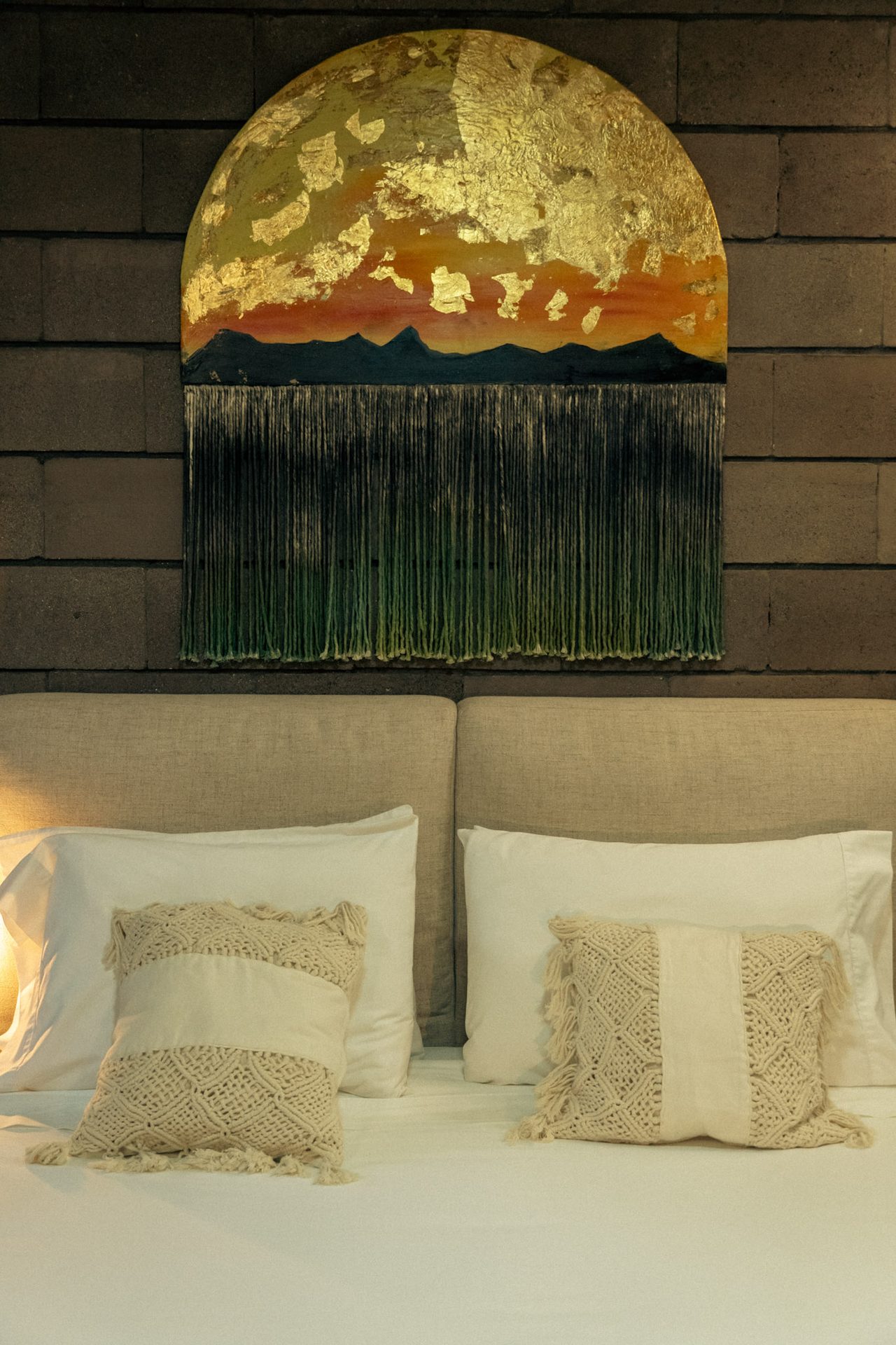 Arte macramé dorado